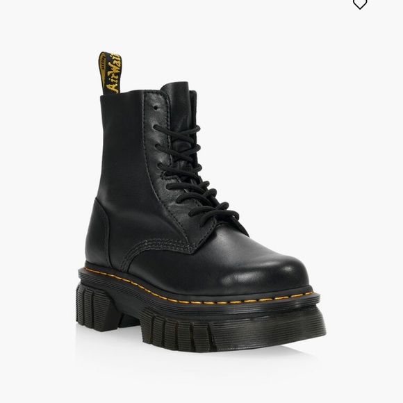 Dr.marten AUDRICKS size 7 womens - Picture 1 of 8